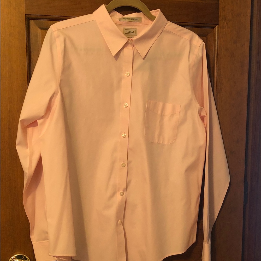 LLBEAN Pink Women’s Dress Shirt with Point Collar